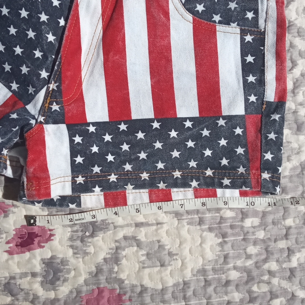 America Patriotic shorts. Like brand new! ❣️😍 - Picture 8 of 8